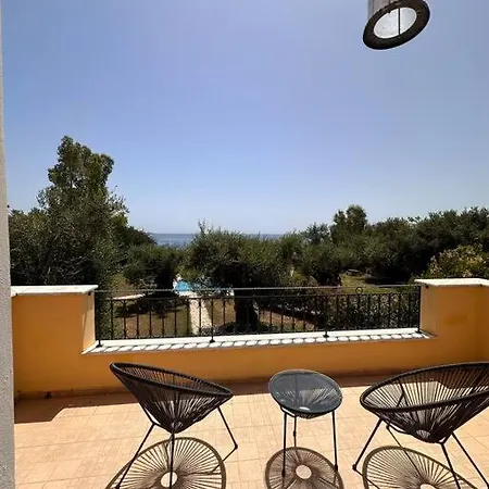 Mechet's Oceanfront Barbati Villa